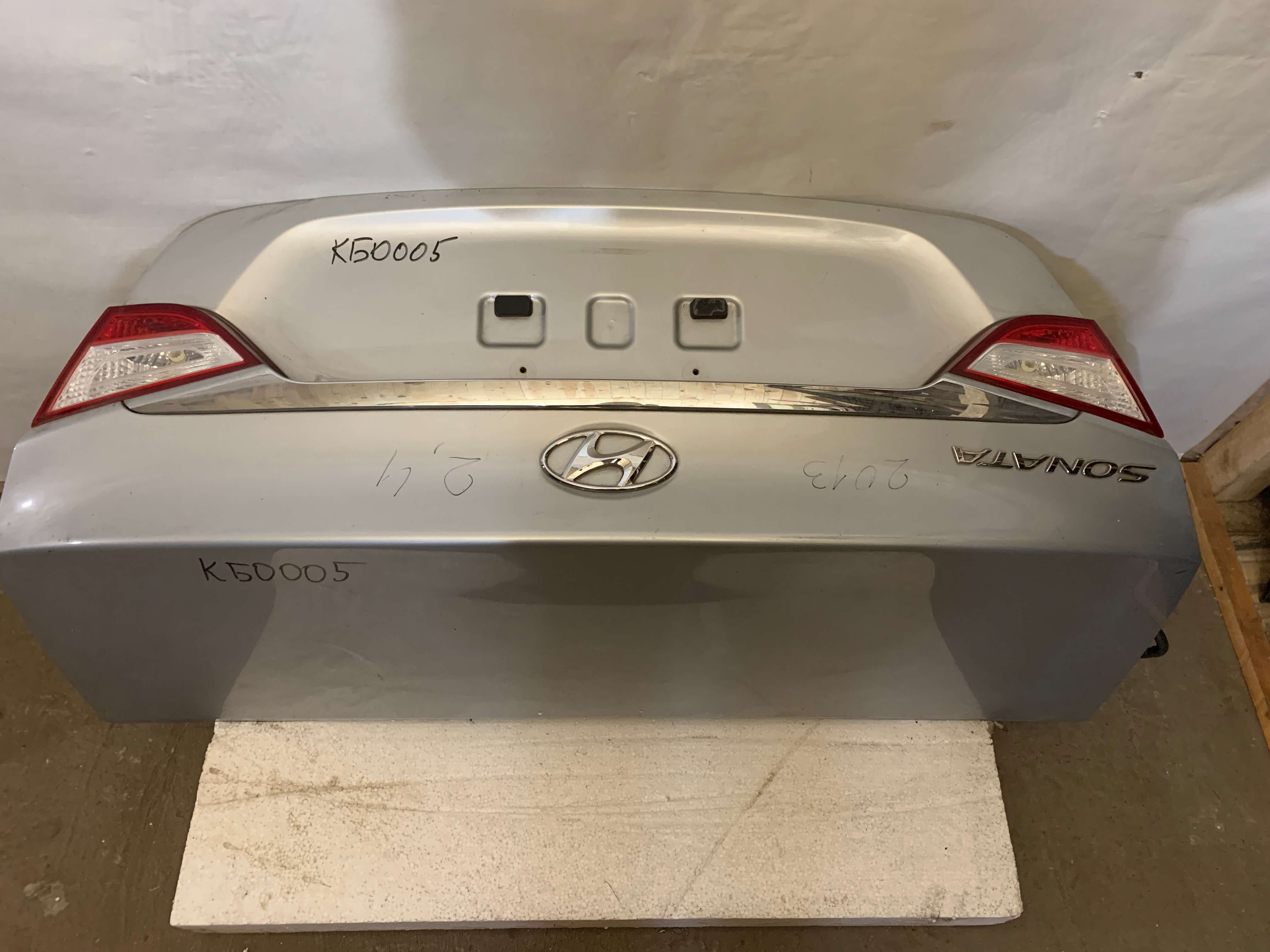 Кришка багажника Hyundai Sonata