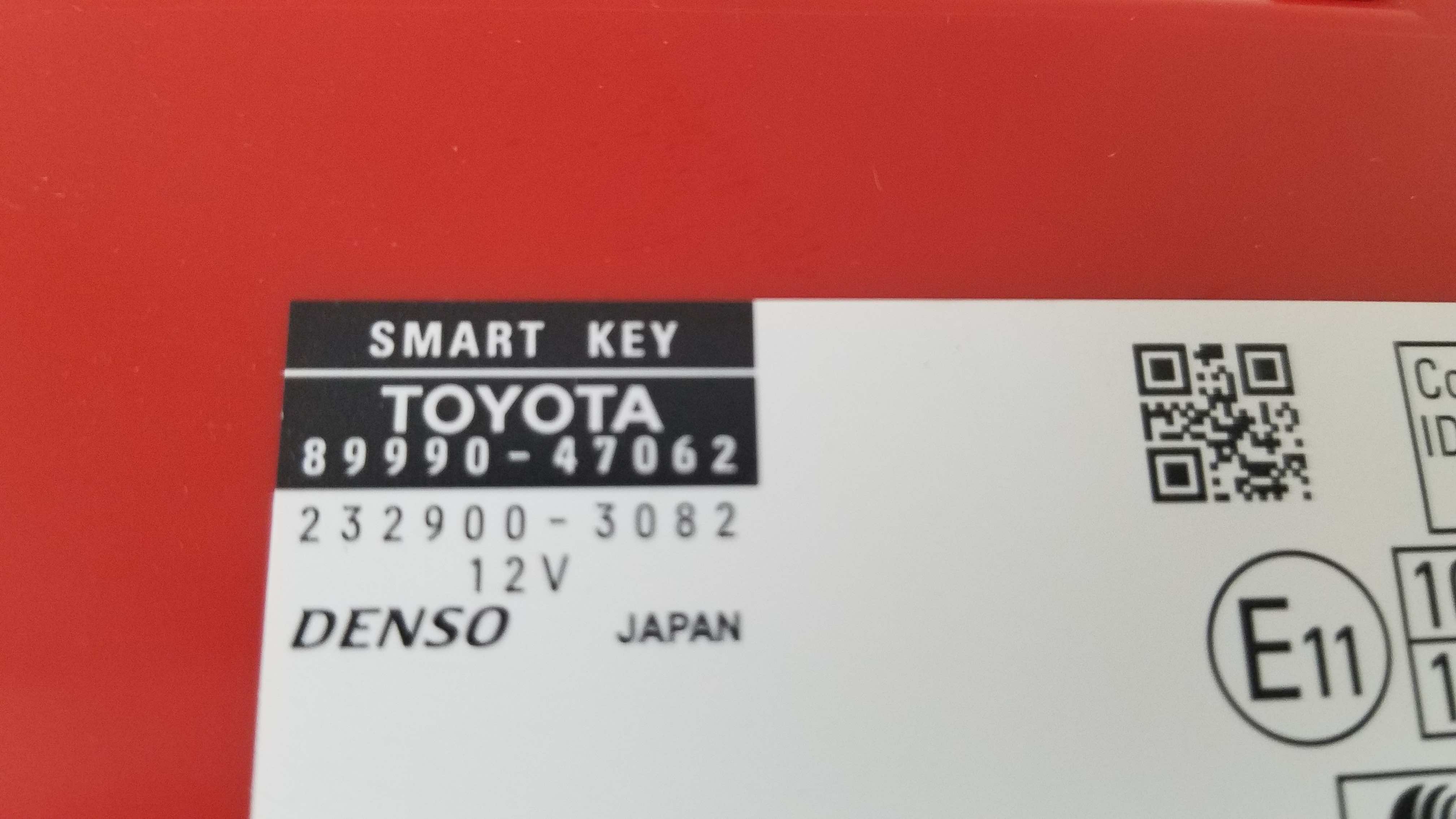 Електронний блок управління- smart key Toyota Prius 2014(США)