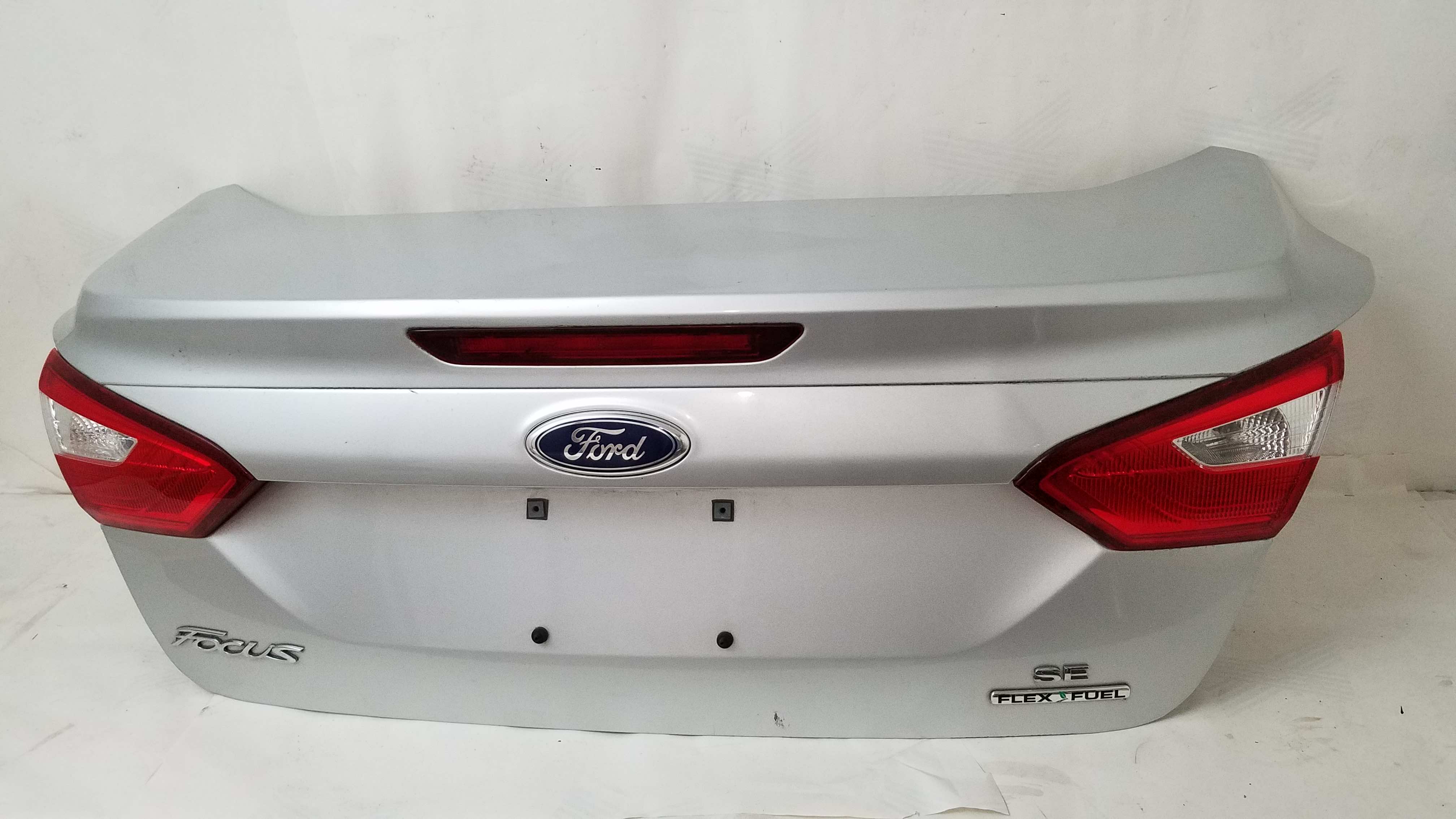 Кришка багажника Ford Focus 2.0  2012-2014 usa