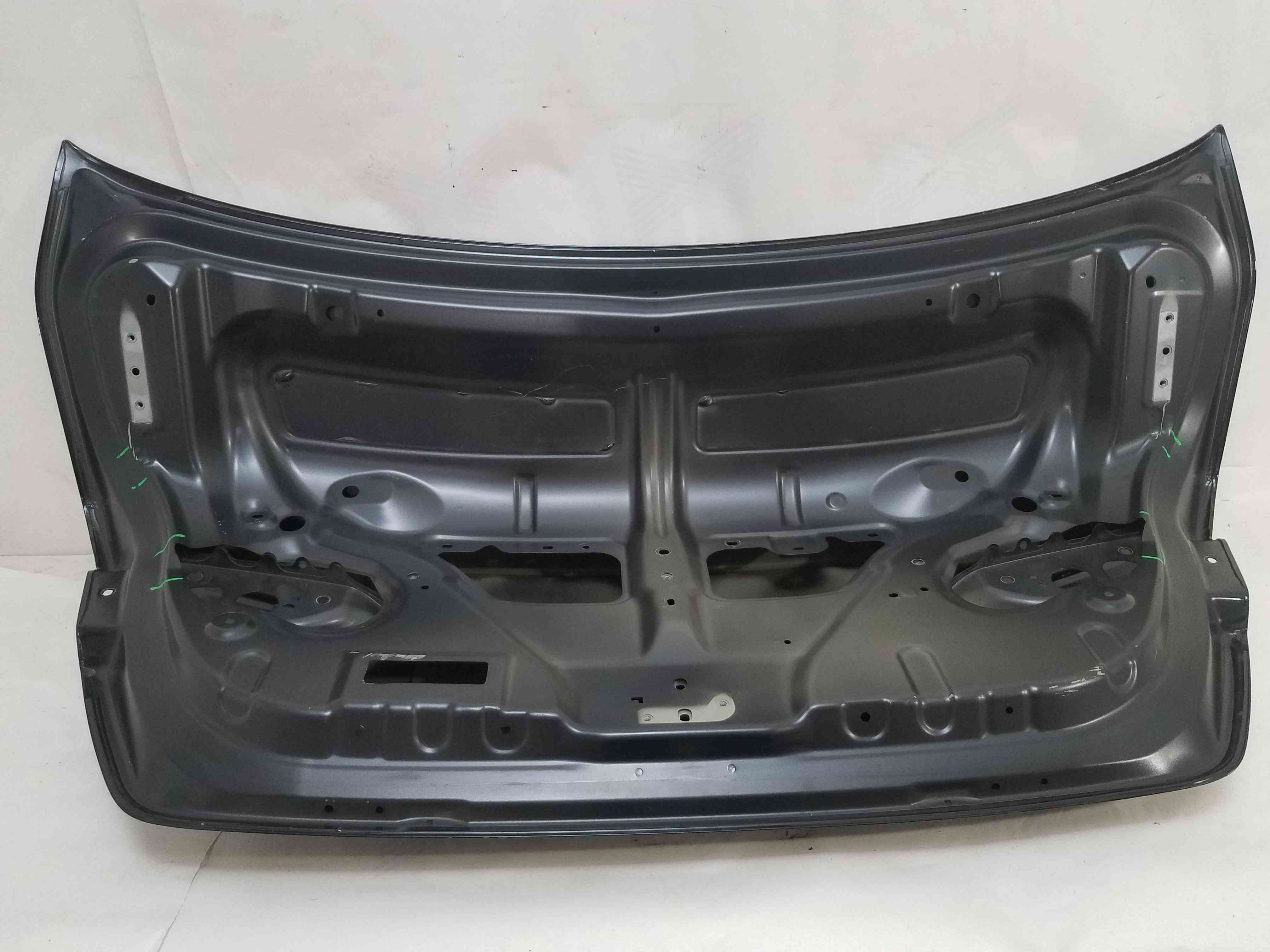 Кришка багажника Nissan Altima 2021 2020 2019 84300-6CA0A