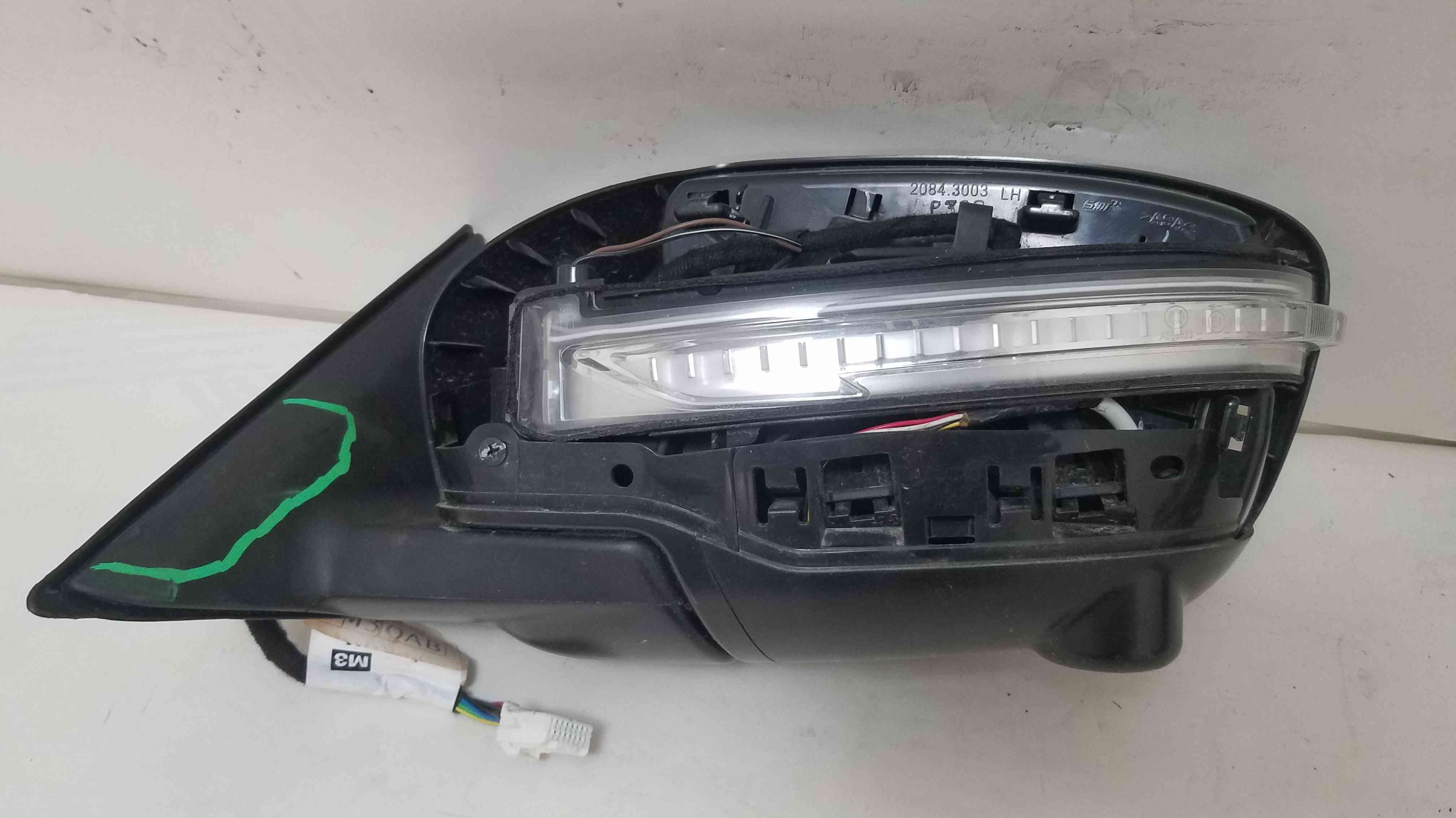 Дзеркало бокове ліве Nissan Rogue 2020 2019 2018 2017 2016 2015 2014 20843003   96302-4BA0A