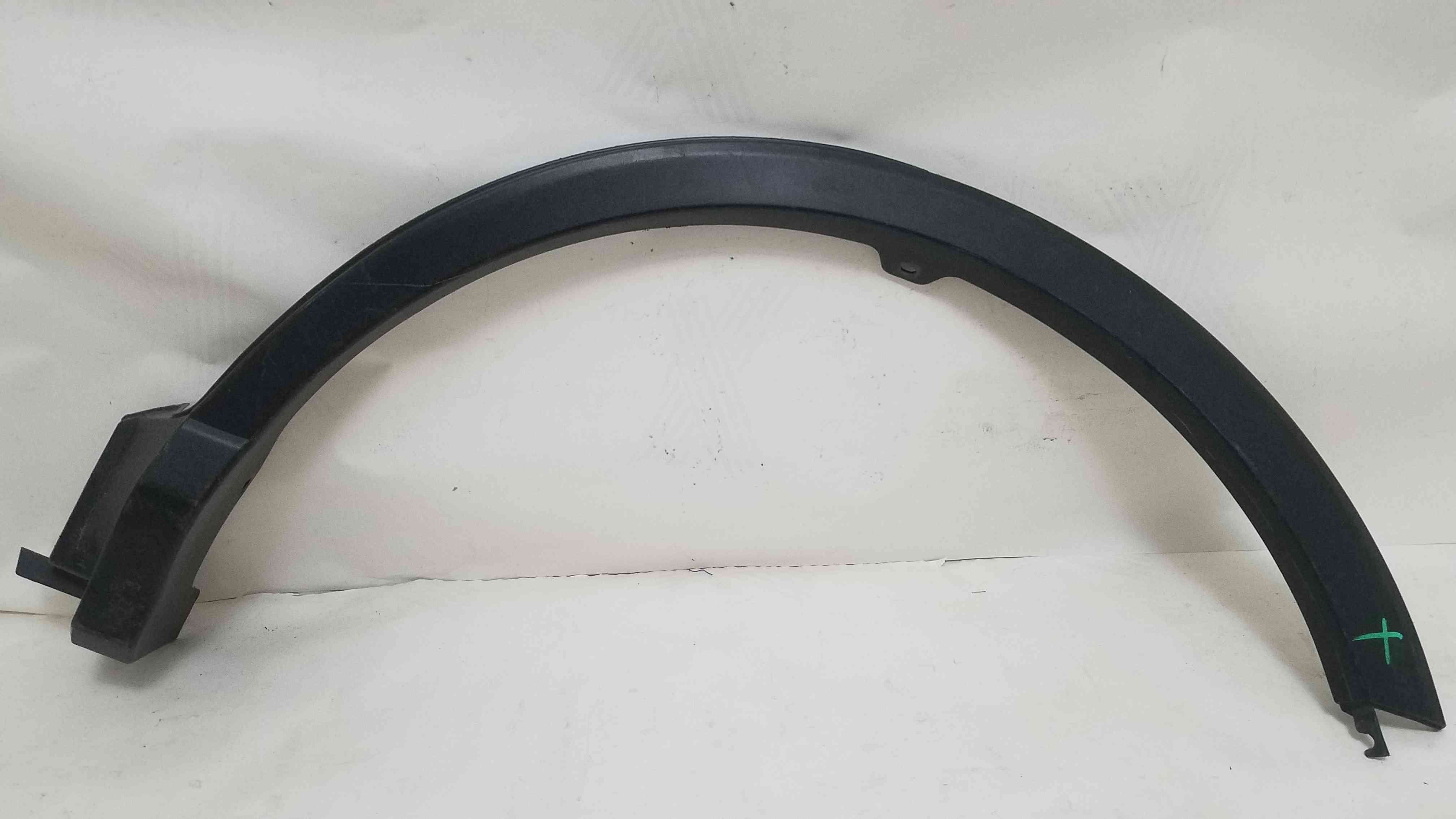 Накладка крила ліва задня Toyota Rav 4 2018 2017 2016 2015 75606-42130 75606-0R060